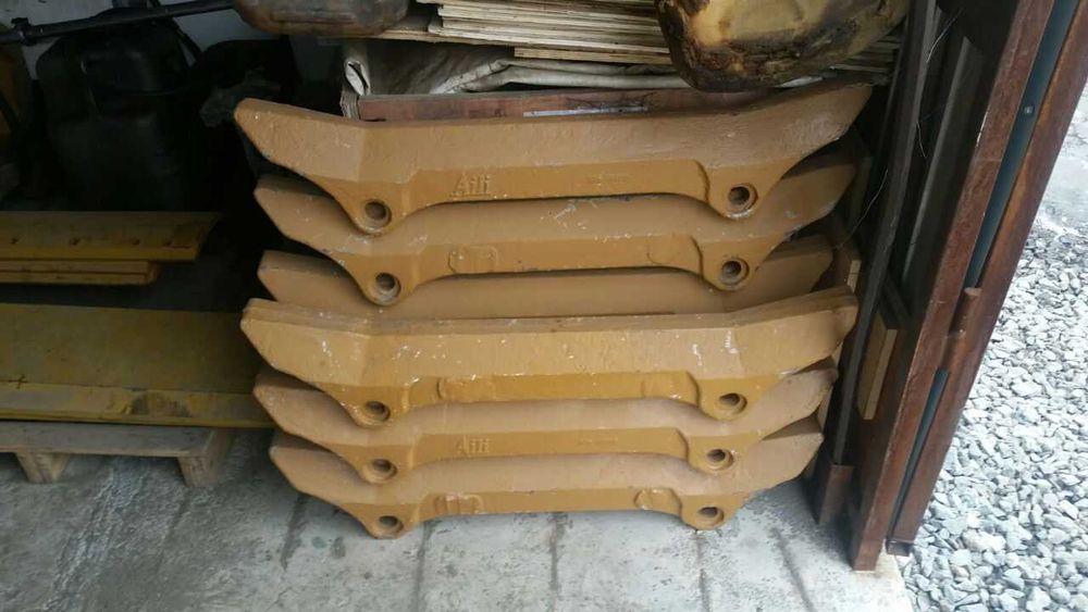 Навесное на ковш