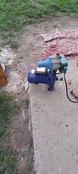 Presostat electronic cu pompa