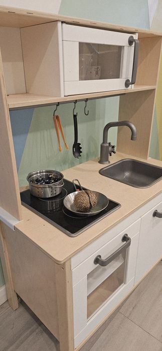 Продам детскую кухню IKEA