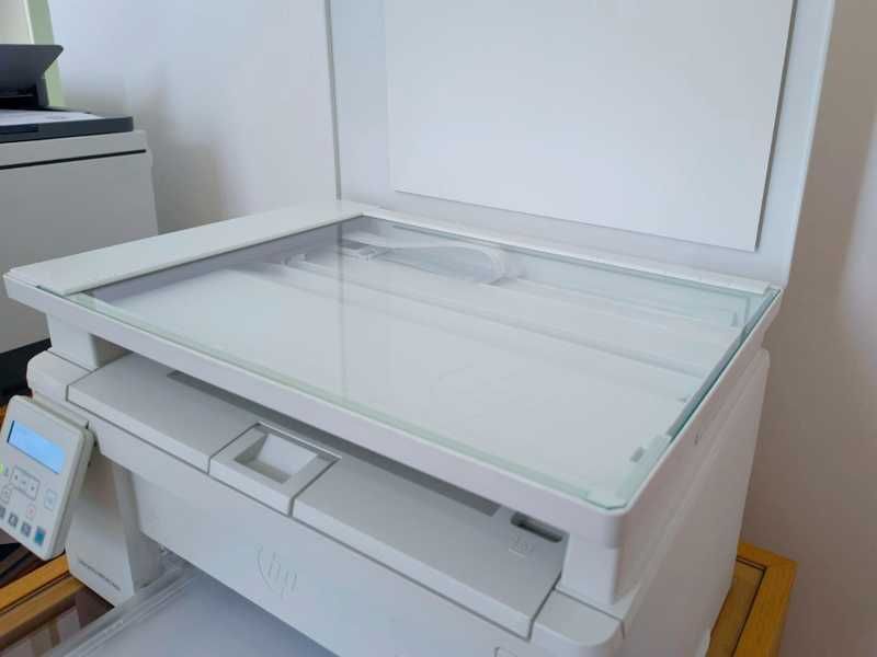 Imprimanta multifunctionala Laser HP LaserJet Pro MFP M130nw