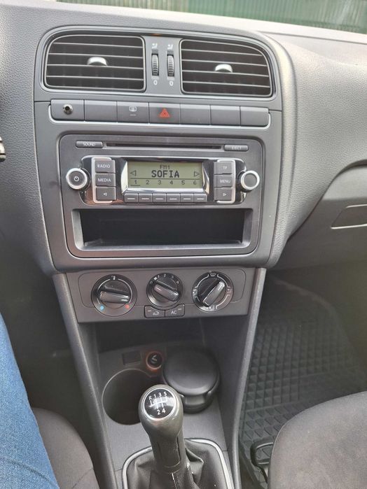 Volkswagen Polo Fly 1.2, бензин, ръчна, 2011
