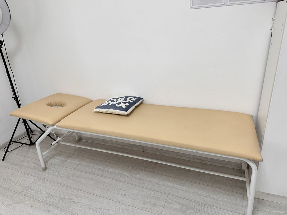 Кушетка медицинская