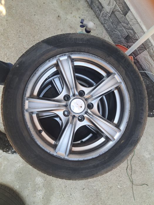 Jante aliaj skoda superb le găsiți în sector 4 București