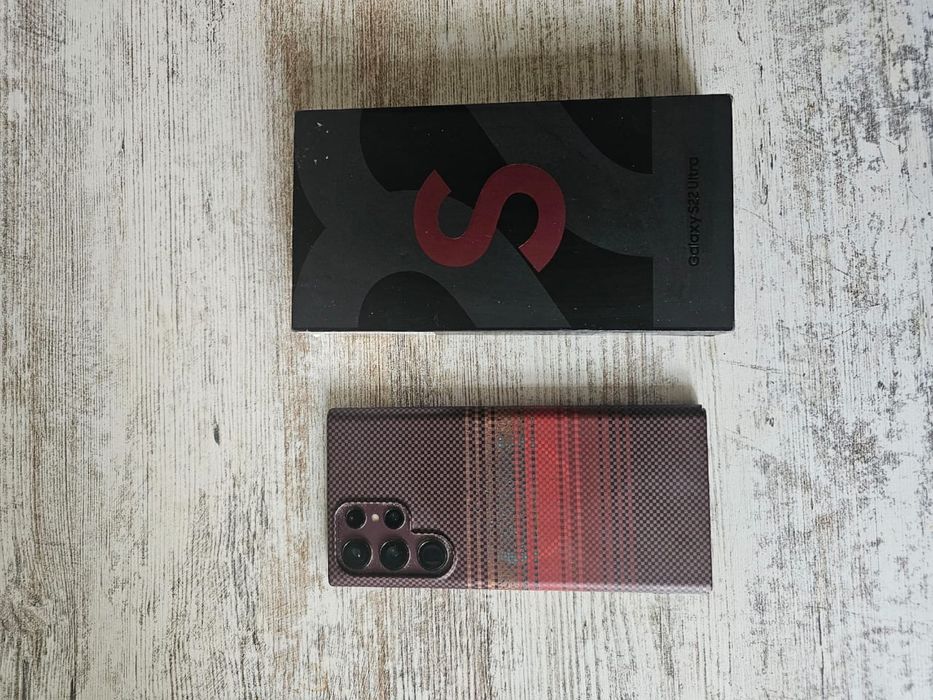 Samsung S22 Ultra 256 гБ