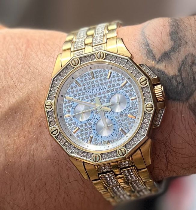 Bulova octava часовник