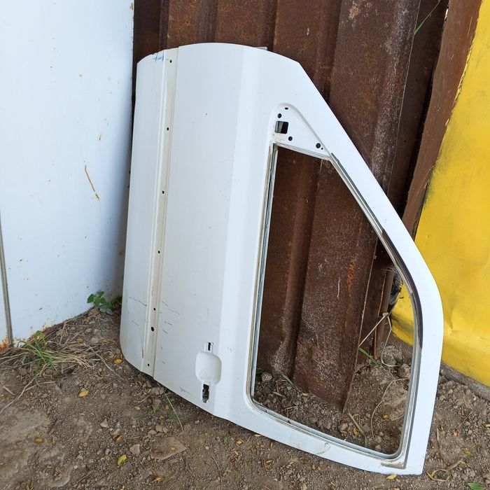 Двери на Гольф 3 Фольксваген