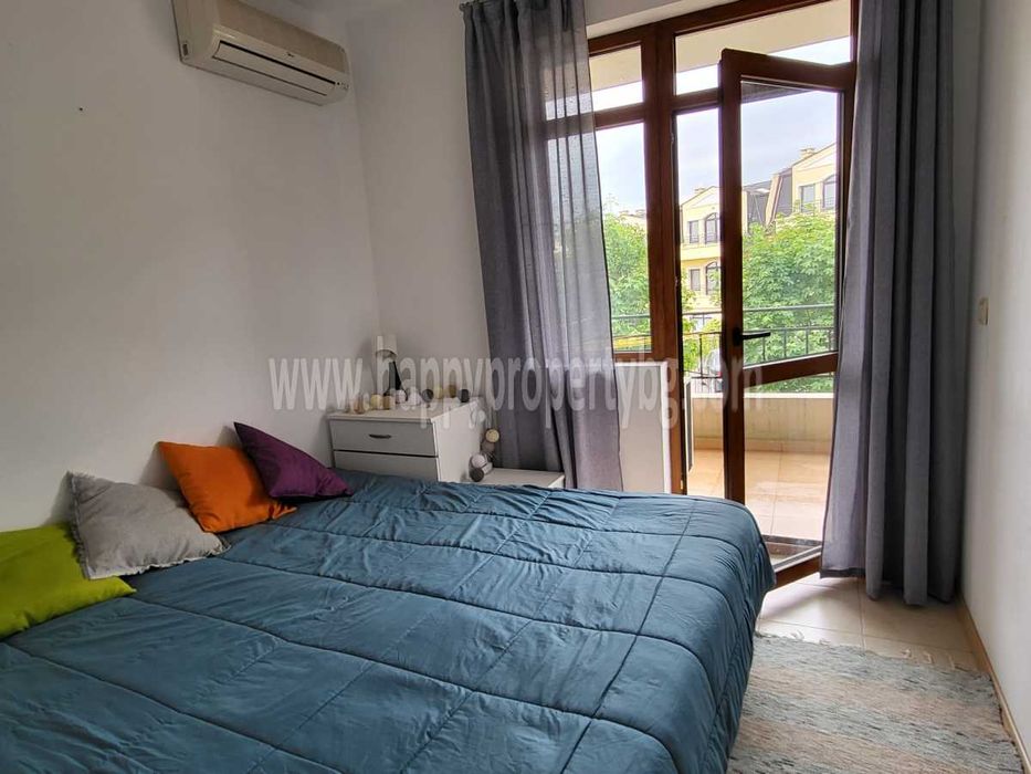 Продава се Тристаен апартамент в с. Кошарица, Област Бургас - 76 кв.м за 994 €/кв.м - Снимка #4