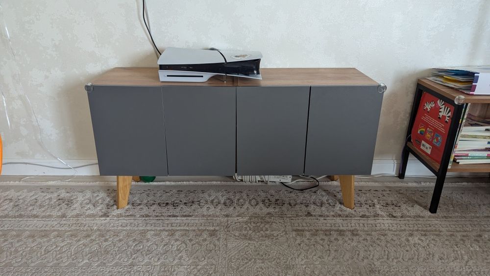 Тумба под телевизор