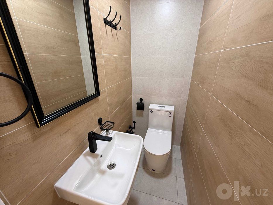 Продажа офиса 90 м² с готовым арендатором — Дархан, Akay City