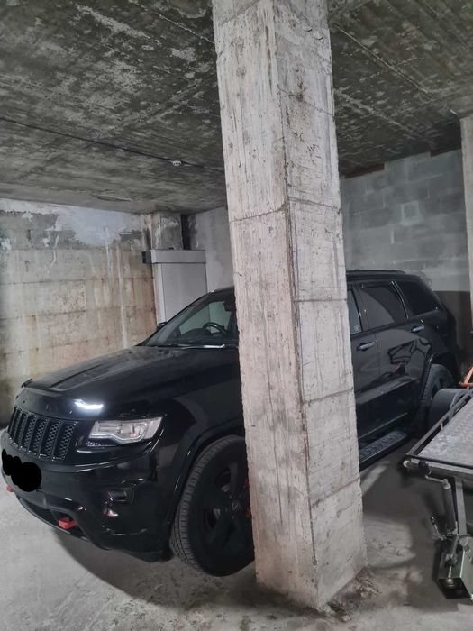 Паркомясто гараж