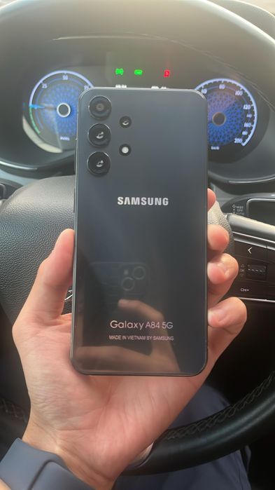 Продам Samsung A84 5g