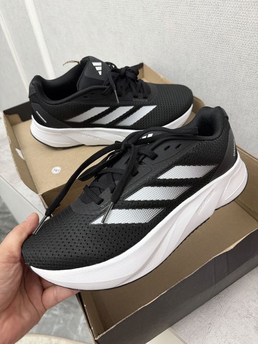 Adidas оригинал новый