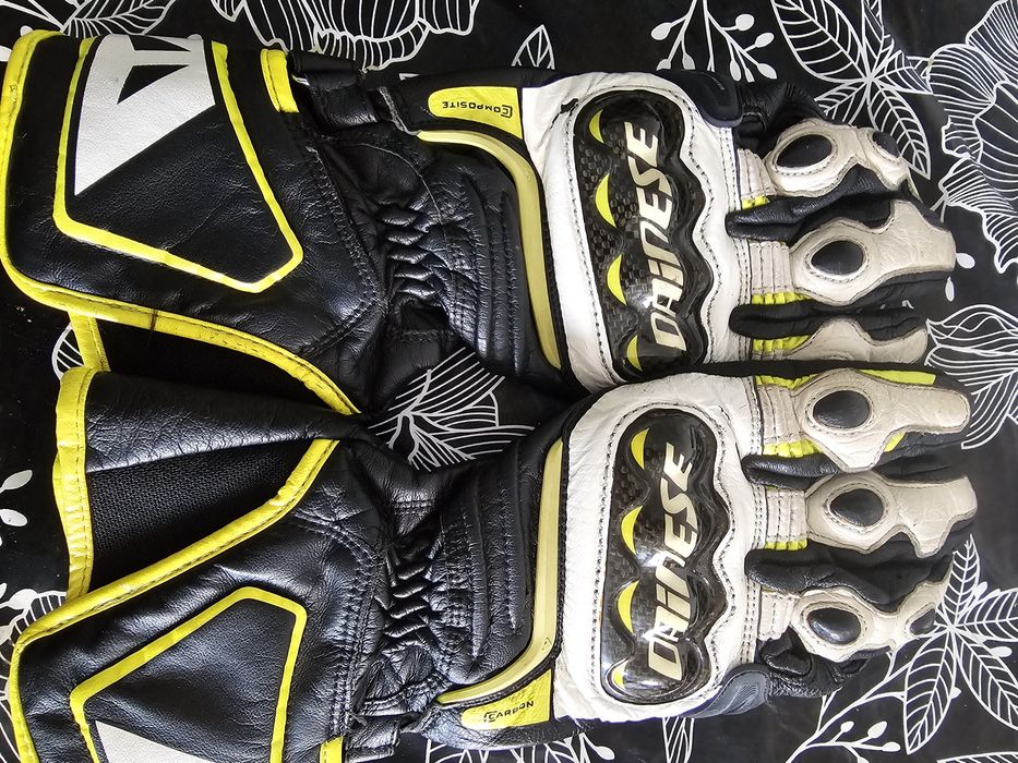 manusi moto dainese/alpinestars