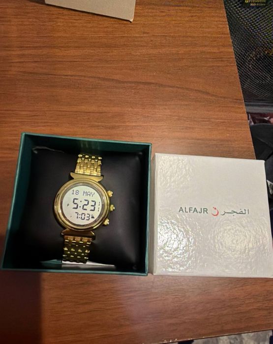 Al fajir ayollar soati