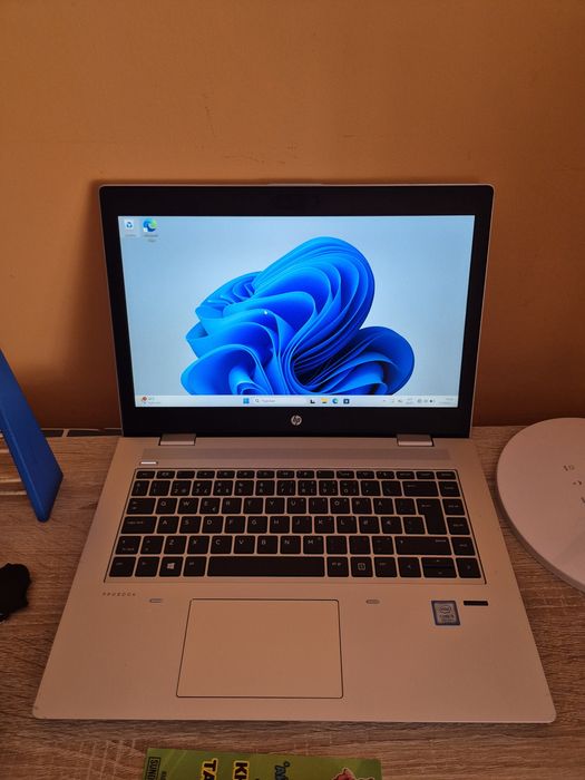 Лаптоп HP 640 G4