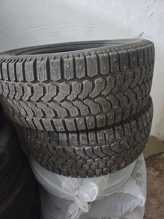 Продам зимние шины