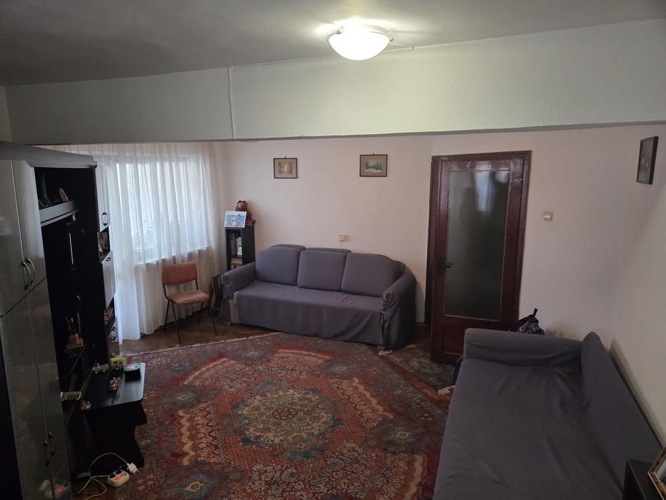 Apartament de vânzare cu 2 camere