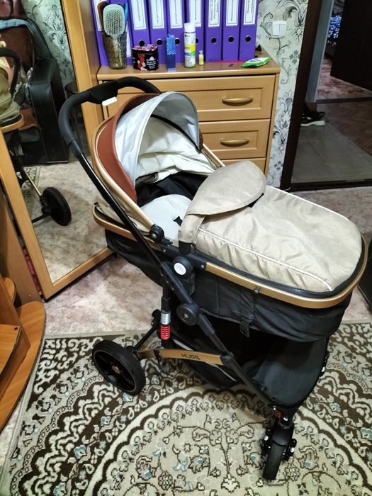 Продам коляску универсальную 2в 1