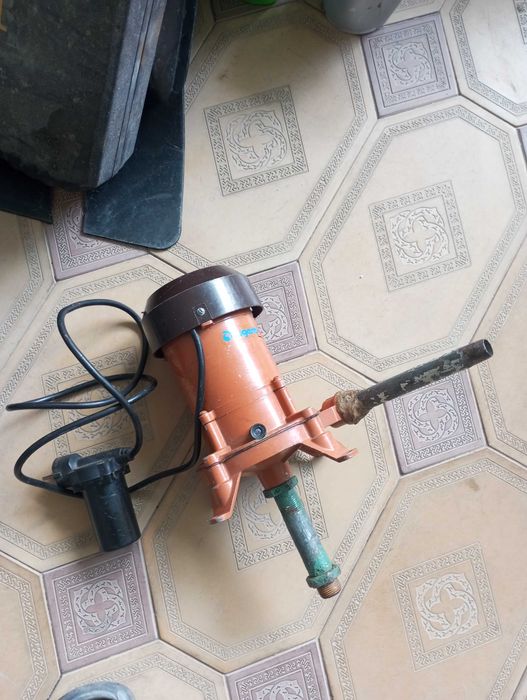 Garartiya 1 oy yaxshi pochti yangi ishlamagan