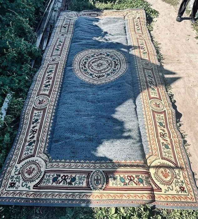 Продам ковры по дешевой цене