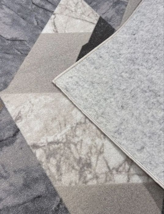 Палас б/у 300х350 размер