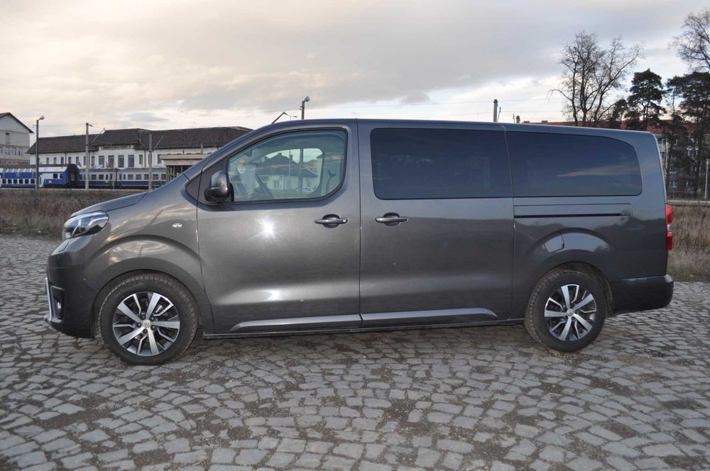 Proace Verso 2.0 Diesel (177 CP) | 8 locuri | automată | TVA inclus