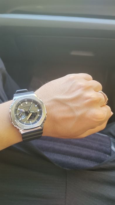 Часы Casio G-Shock GBM-2100-1A