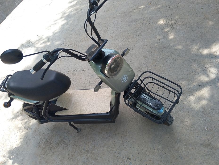 Elektron skuter sotiladi