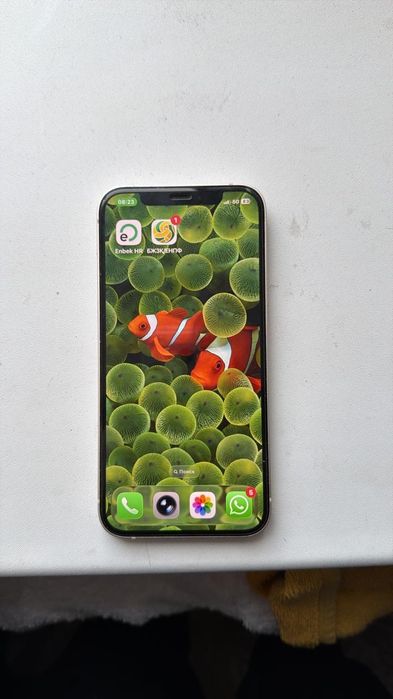 Продаеться айфон 12