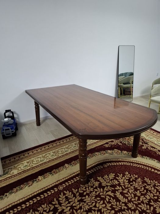 Стол и стулья бу