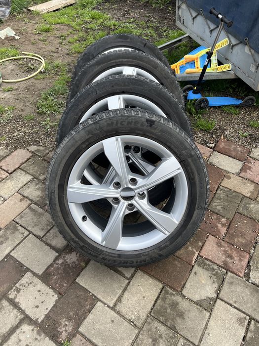 Anvelope vară & iarnă + set jante Audi | R17 / R18 | Pirelli, Michelin, Tigar
