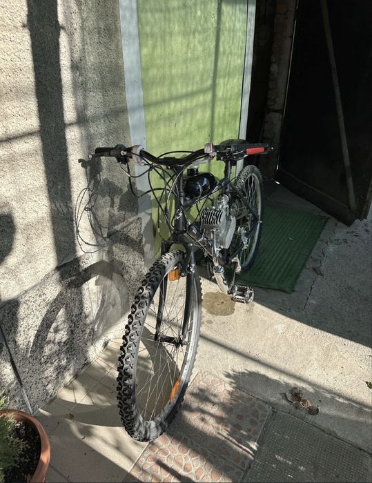 Бензинов веломатор 80cc