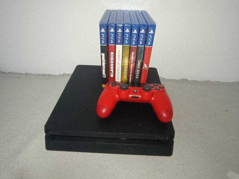 PS4 Slim 500GB –stare buna+ controller ps4 ca nou+ o multitudine de jocuri: Red Dead Redemption 2, GTA 5, Dark Souls 1/3, etc.