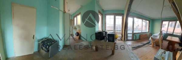 Продава се Четиристаен апартамент в Пловдив, Кючук Париж - 165 кв.м за 1175 €/кв.м - Снимка #3