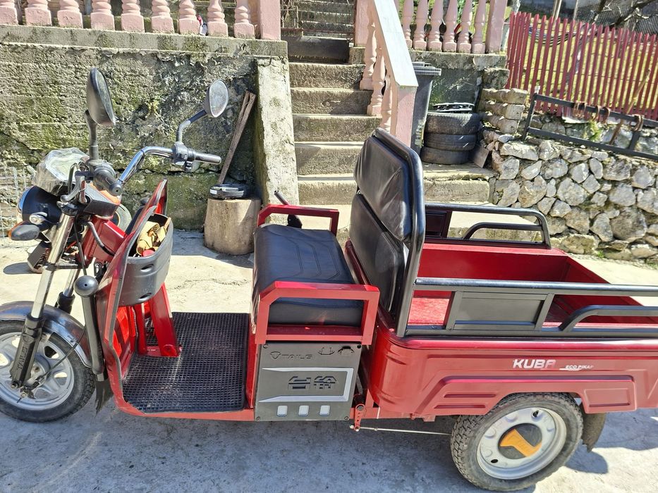 Tuc Tuc electric kuba