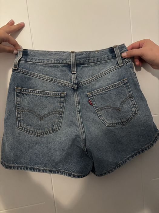 Дамски дънкови къси панталони Levi’s