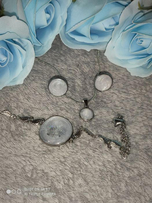 Комплект гривна ,гердан и обеци (Ръчна изработка)