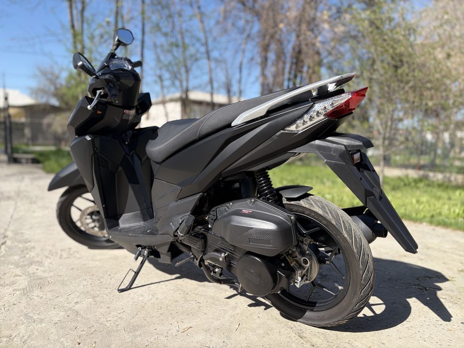 Скутер 150 Honda Click