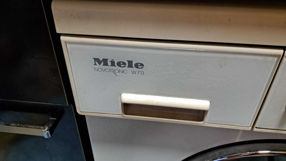 пералня miele  NOVOTRONIC W713