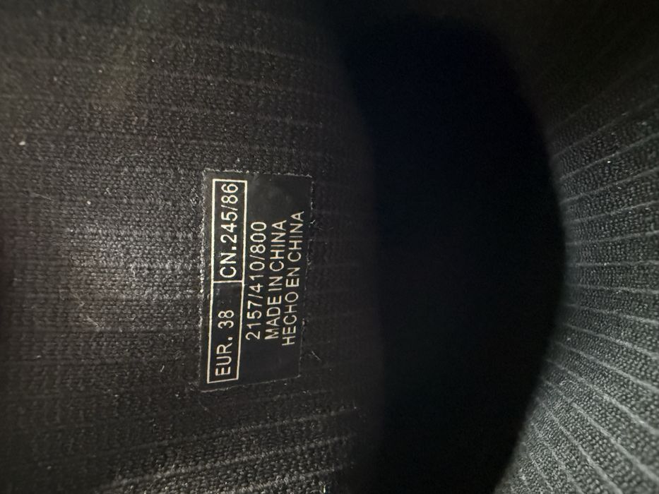 Женские ботильоны черные Zara