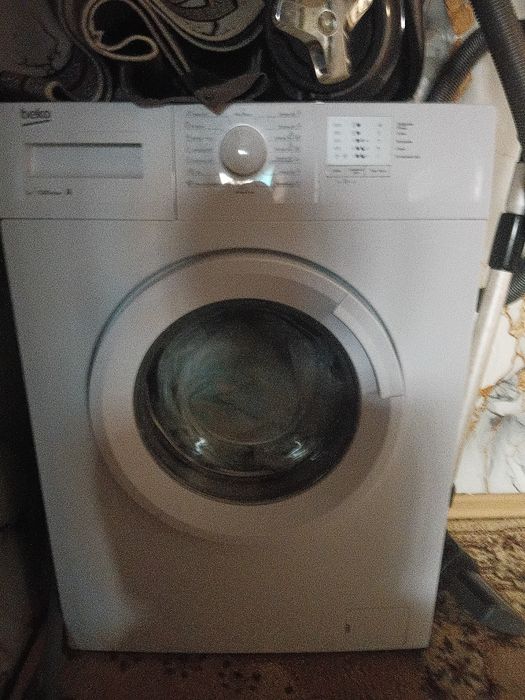 Продам стиральную машинку