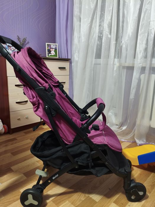 Продам коляску..