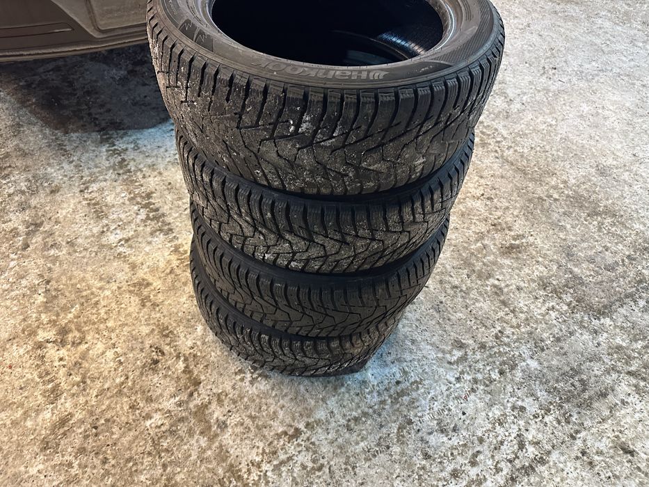 Зимние резины бывшего употребления