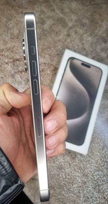 iPhone 15 Pro Max 256gb karobka dok
