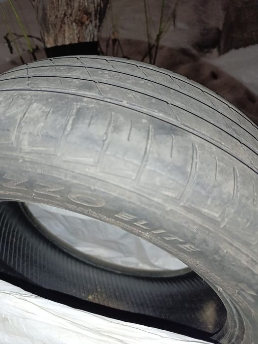 Резина на авто 2 штуки