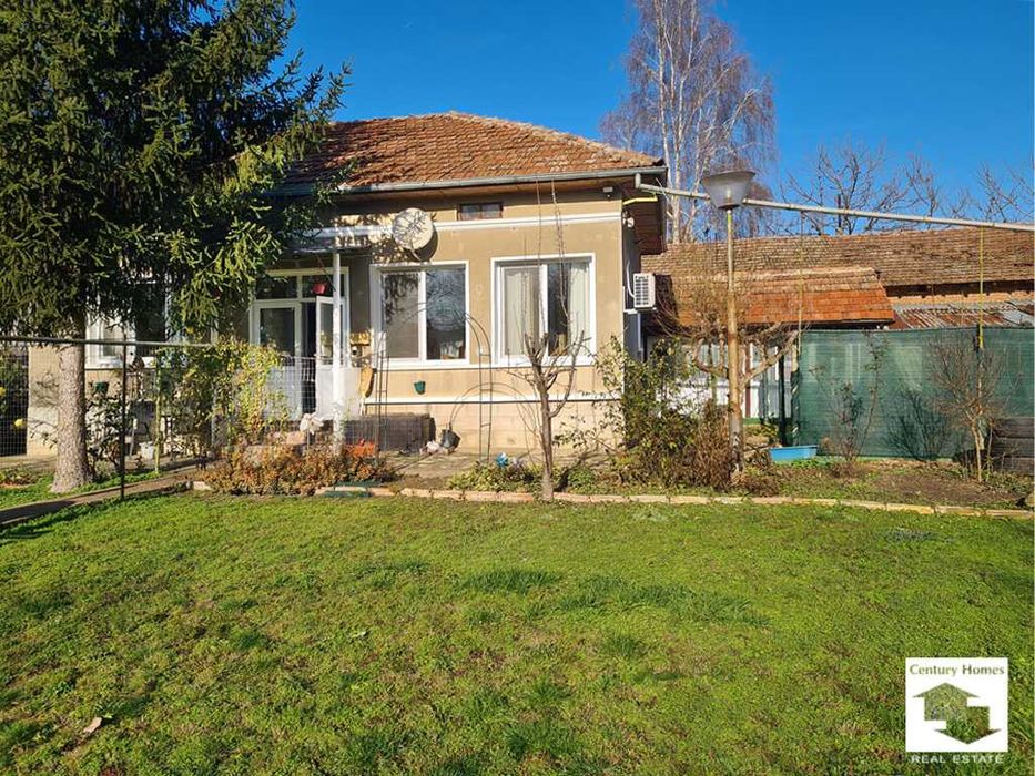 ЕКСКЛУЗИВНО! Готова за живеене къща в село Стамболово