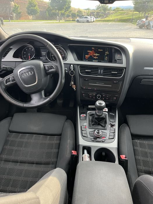 Vând Audi A5  B8 Coupe