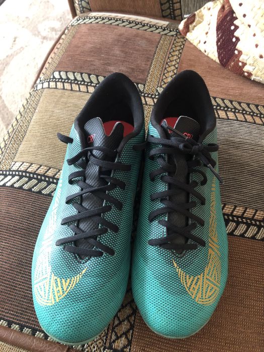 Adidași de fotbal CR7