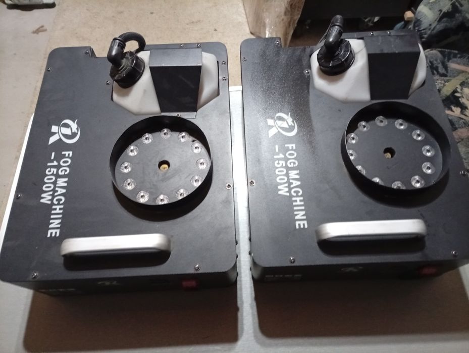 Vind mașină de fum vertical