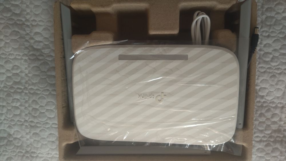 Продам роутер новый